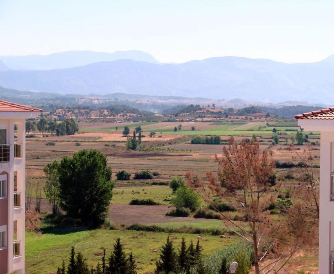 Beautiful Bright 3 Bed In Popular Sought After Private Gated Community Tatil Evi *
